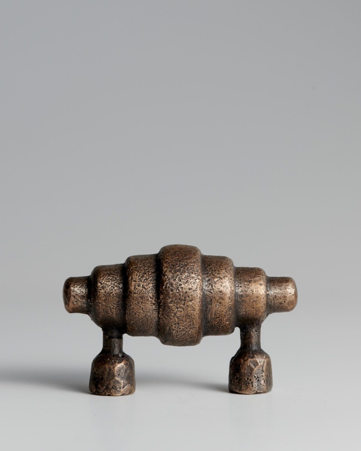 Croissant Large Distressed Bronze
