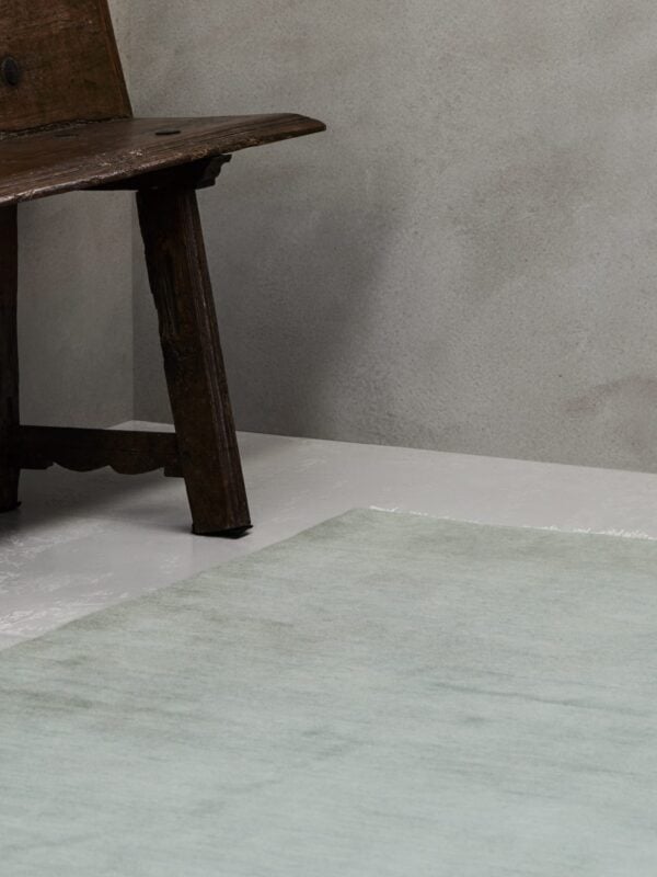 Agra Moonstone | Sample