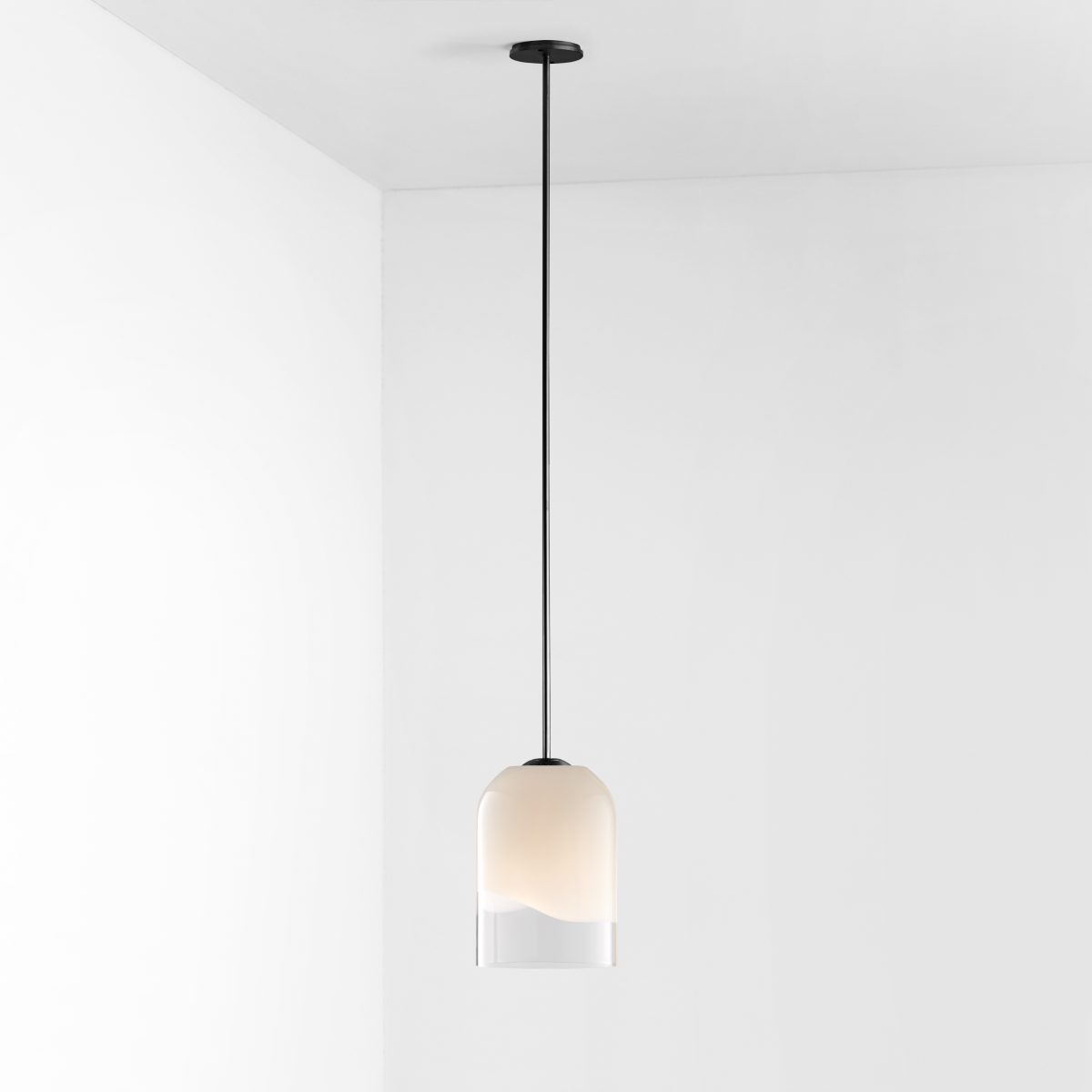 Moni Large Pendant