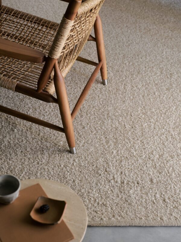 Pebble Whippet | Sample