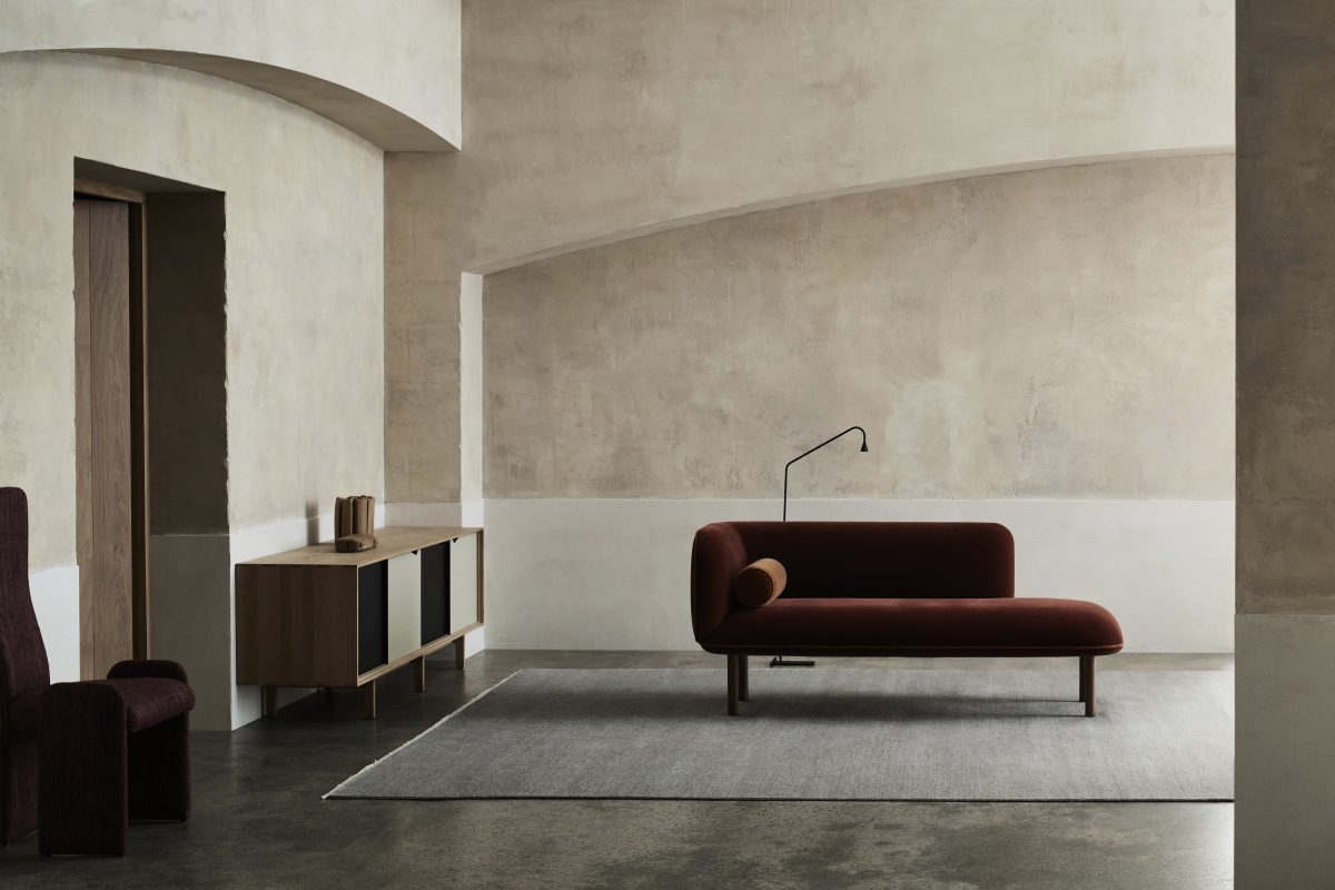 Medea | 2 Colours