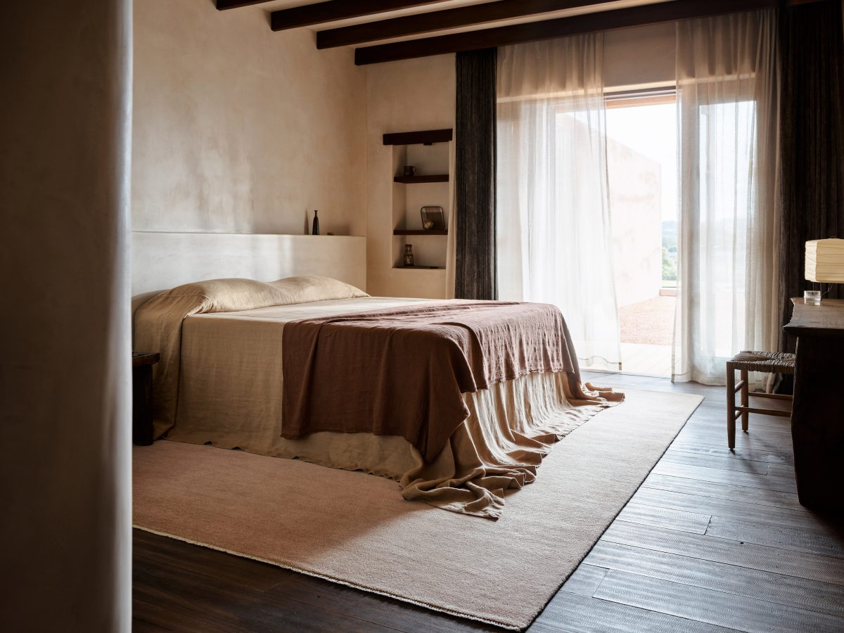 Thatch | 4 Colours