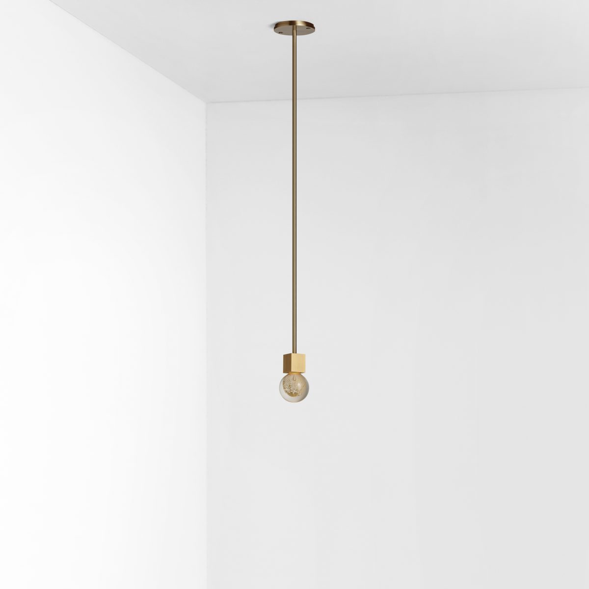Oro Pendant