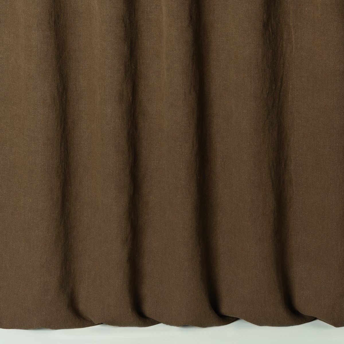 Hennep Chocolate Brown