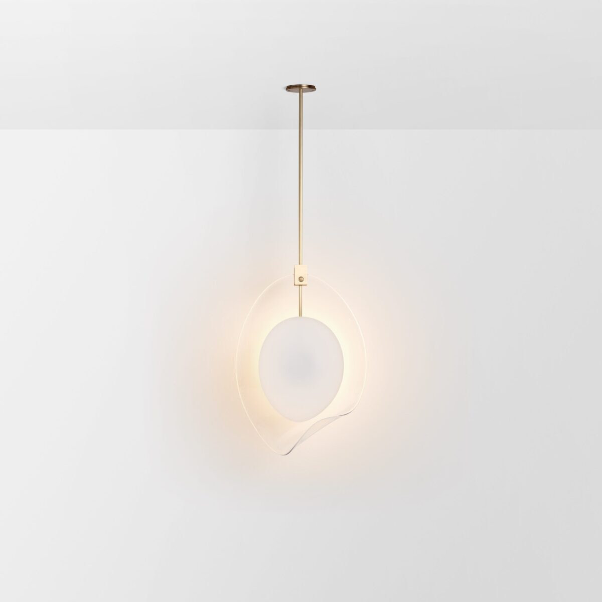 Ovolo Pendant