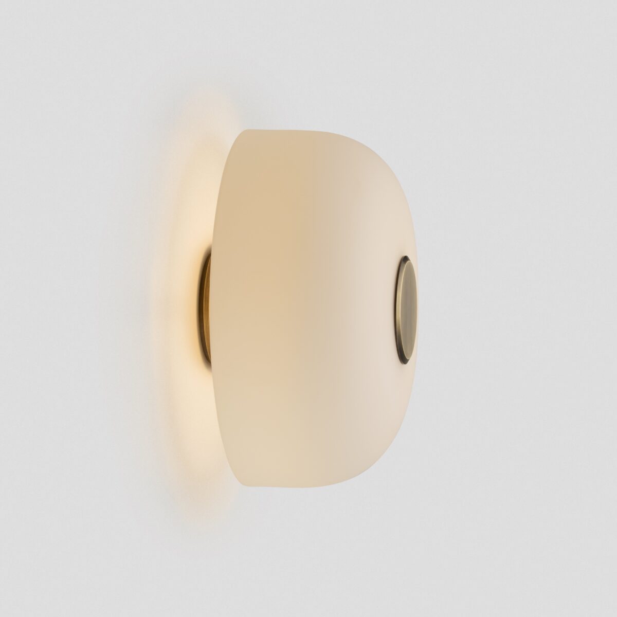 Rolo Backward Facing