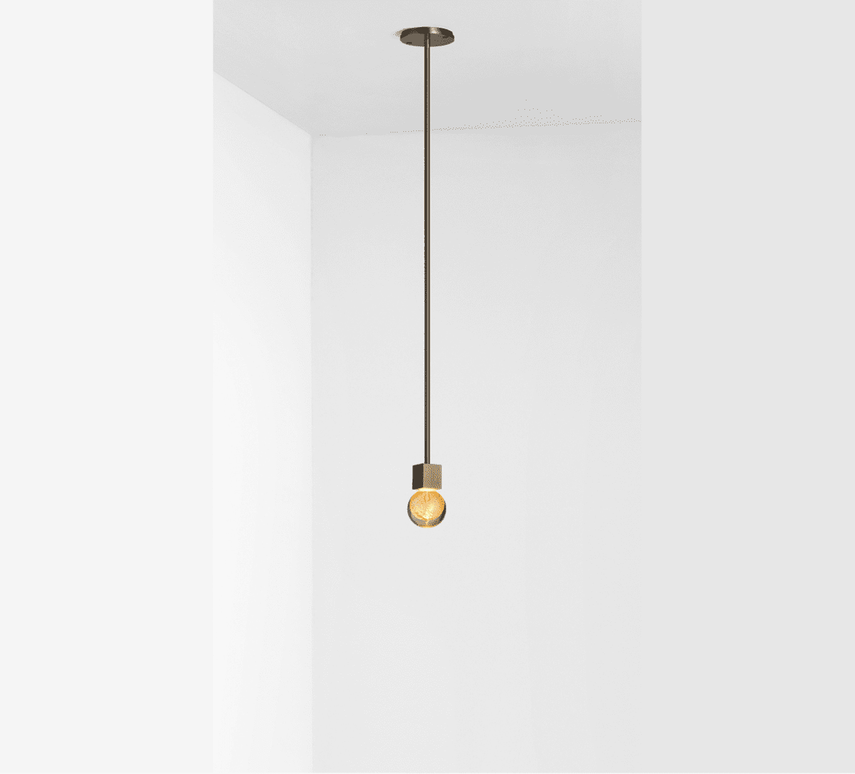 Oro Pendant