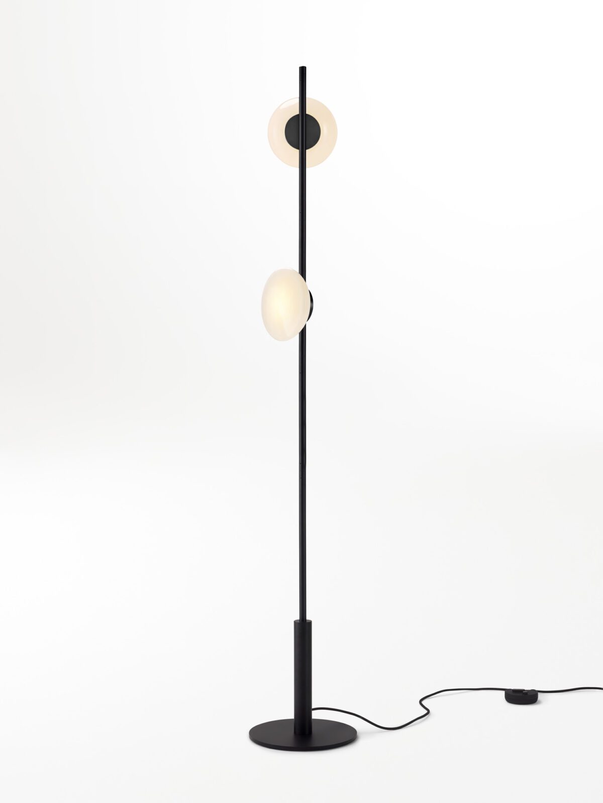 Ceto Floor Lamp | 2 Shades