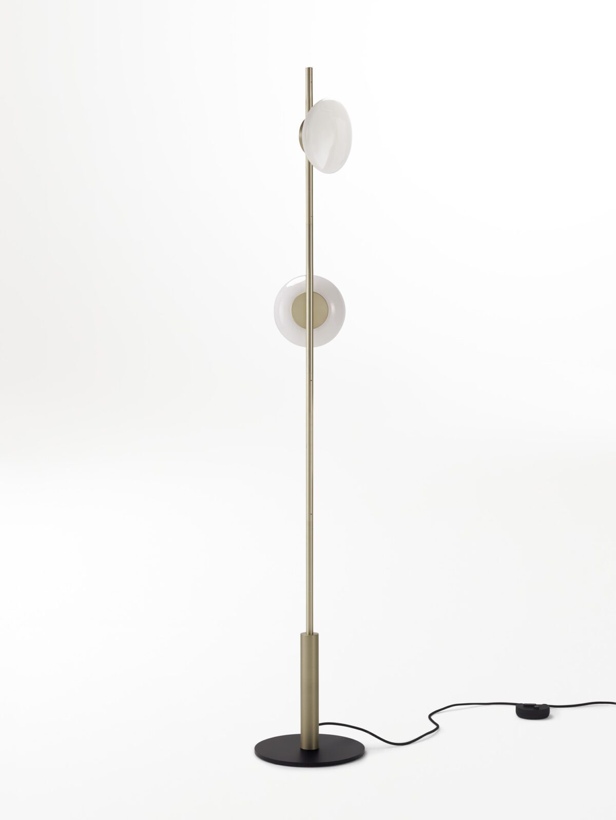 Ceto Floor Lamp | 2 Shades
