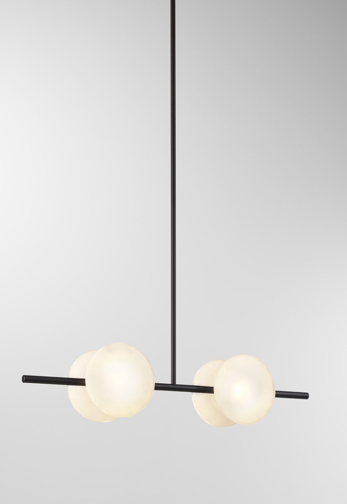 Ceto Single Horizontal Chandelier | 4 Shades