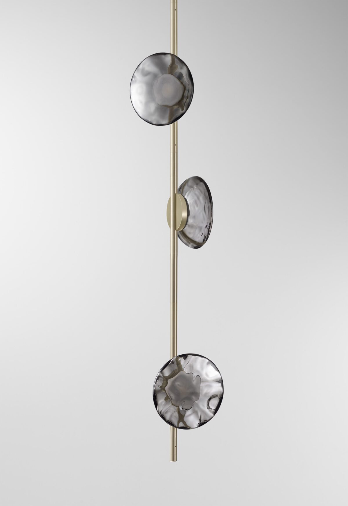 Ceto Vertical Chandelier | 3 Shades
