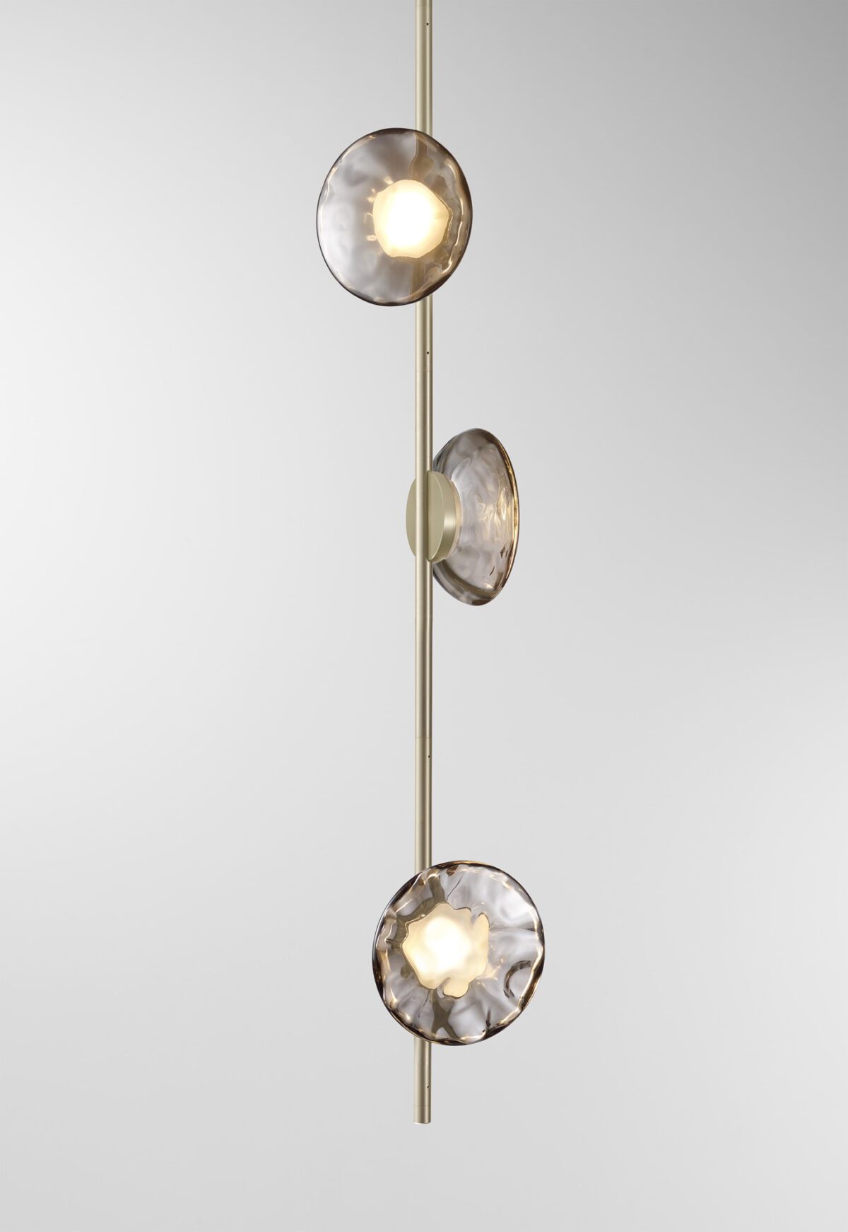 Ceto Vertical Chandelier | 3 Shades