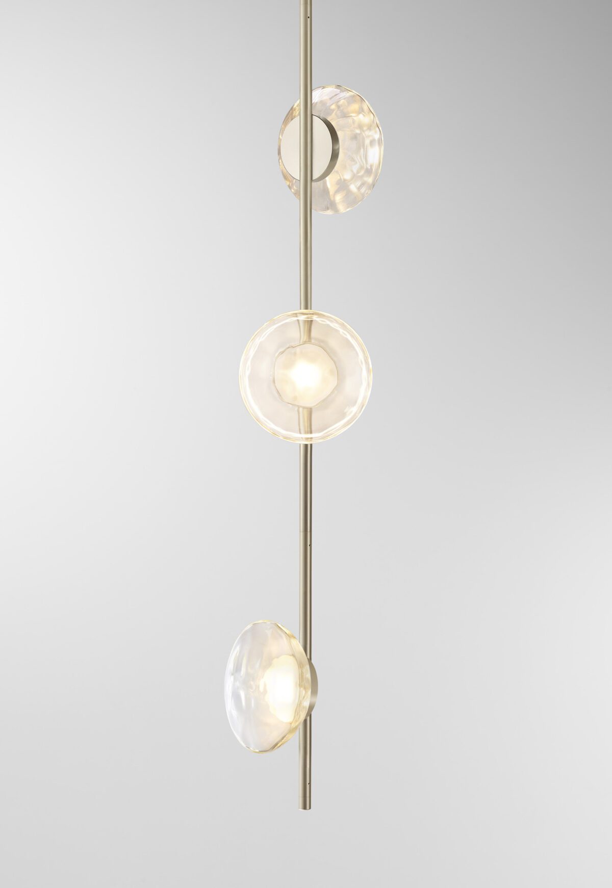 Ceto Vertical Chandelier | 3 Shades