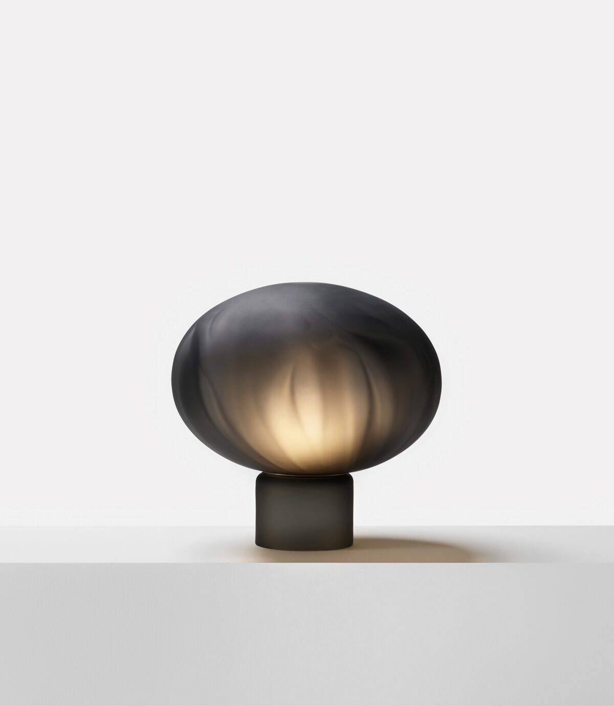 Méne Table Lamp