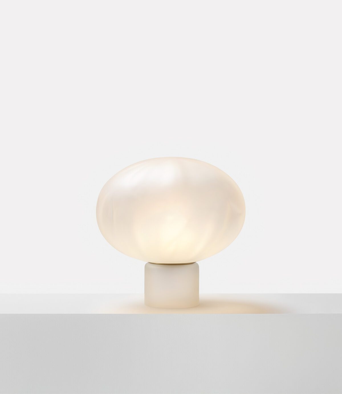 Méne Table Lamp