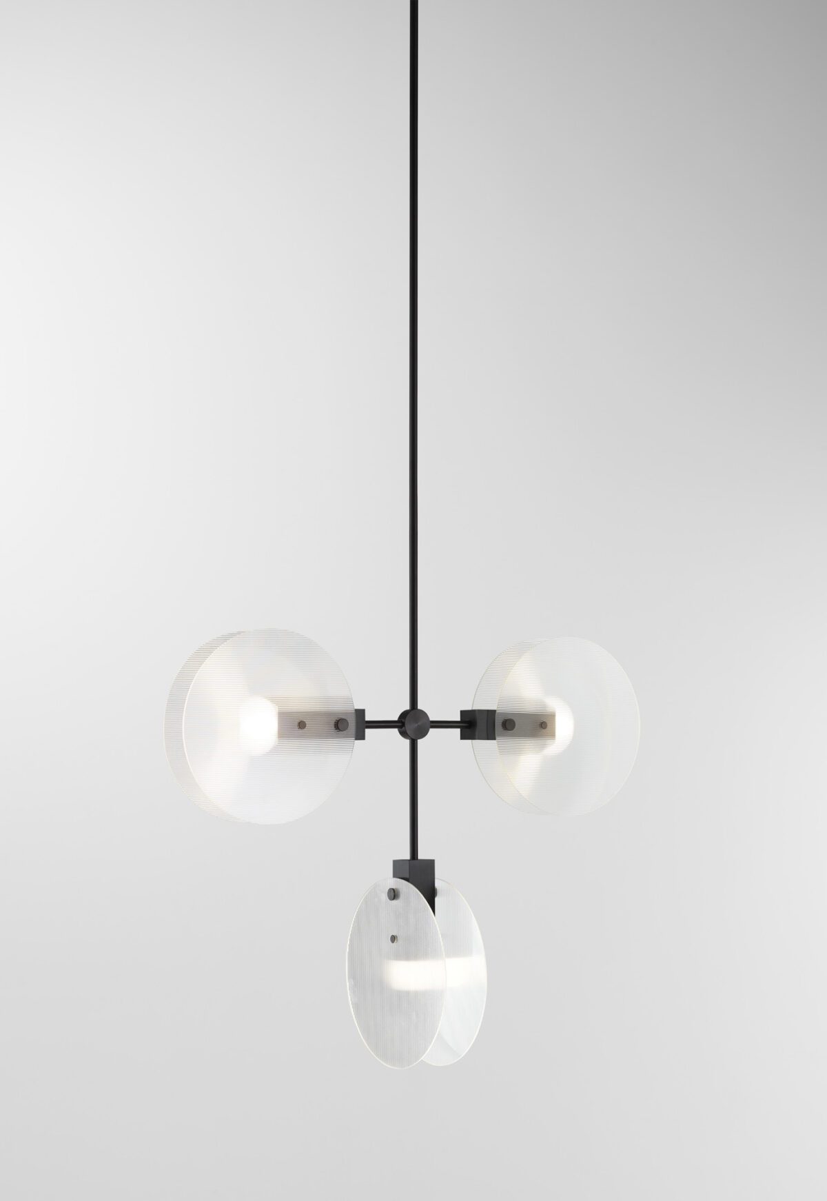 Nebulae Vertical Chandelier | 3 Shades