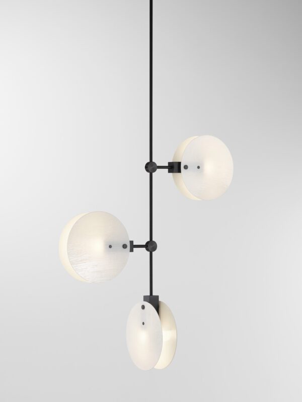 Nebulae Vertical Chandelier | 3 Shades