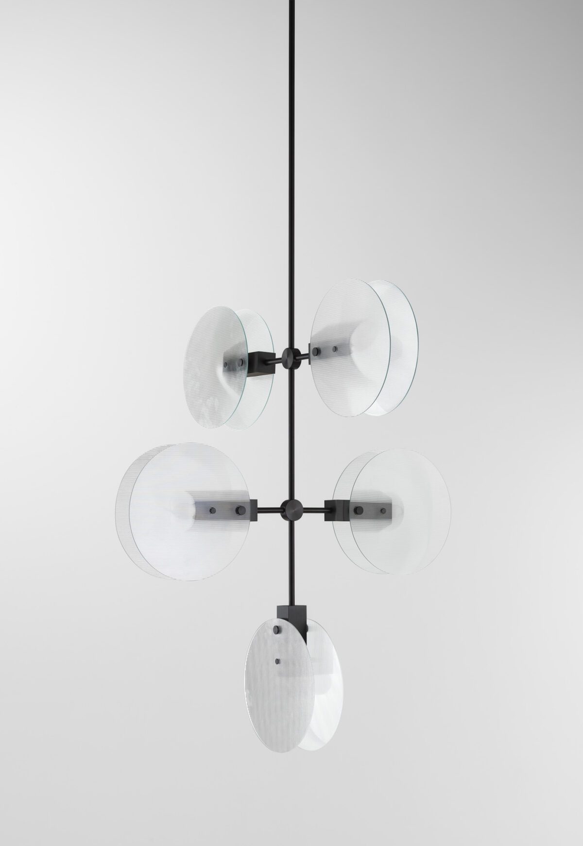 Nebulae Vertical Chandelier | 5 Shades