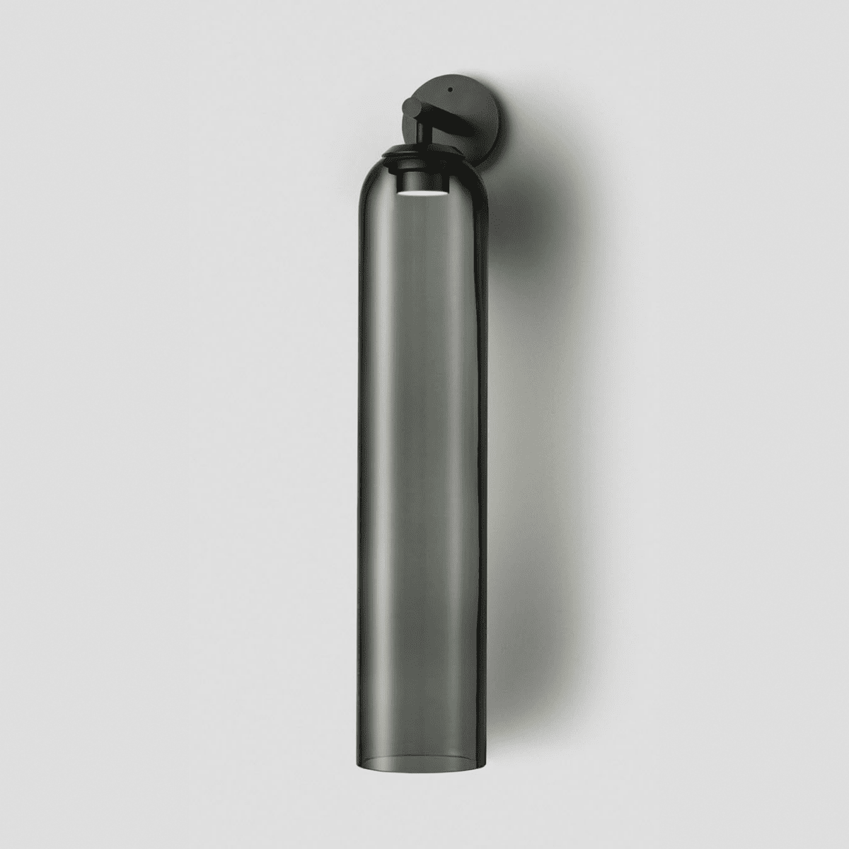 Float Hover Tall Exterior