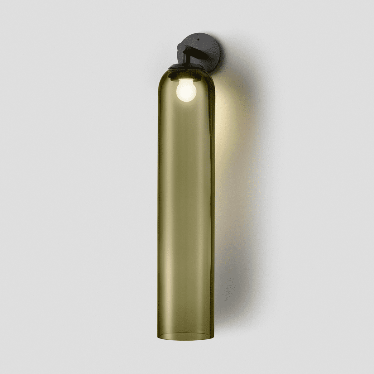 Float Hover Tall Exterior