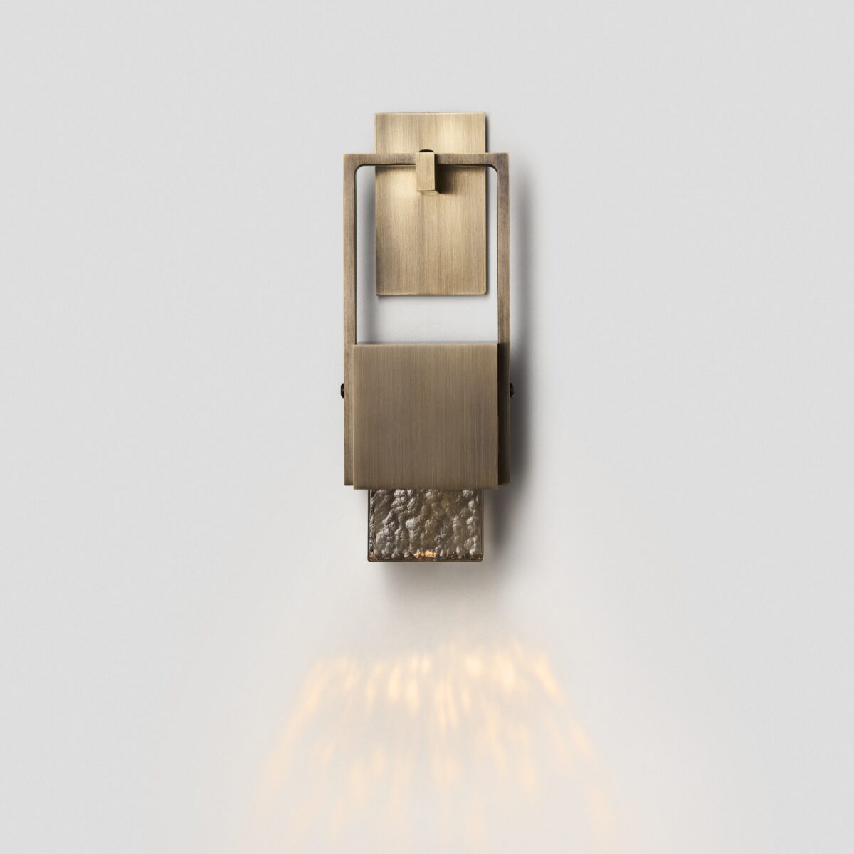 Cubo Swing Wall Sconce