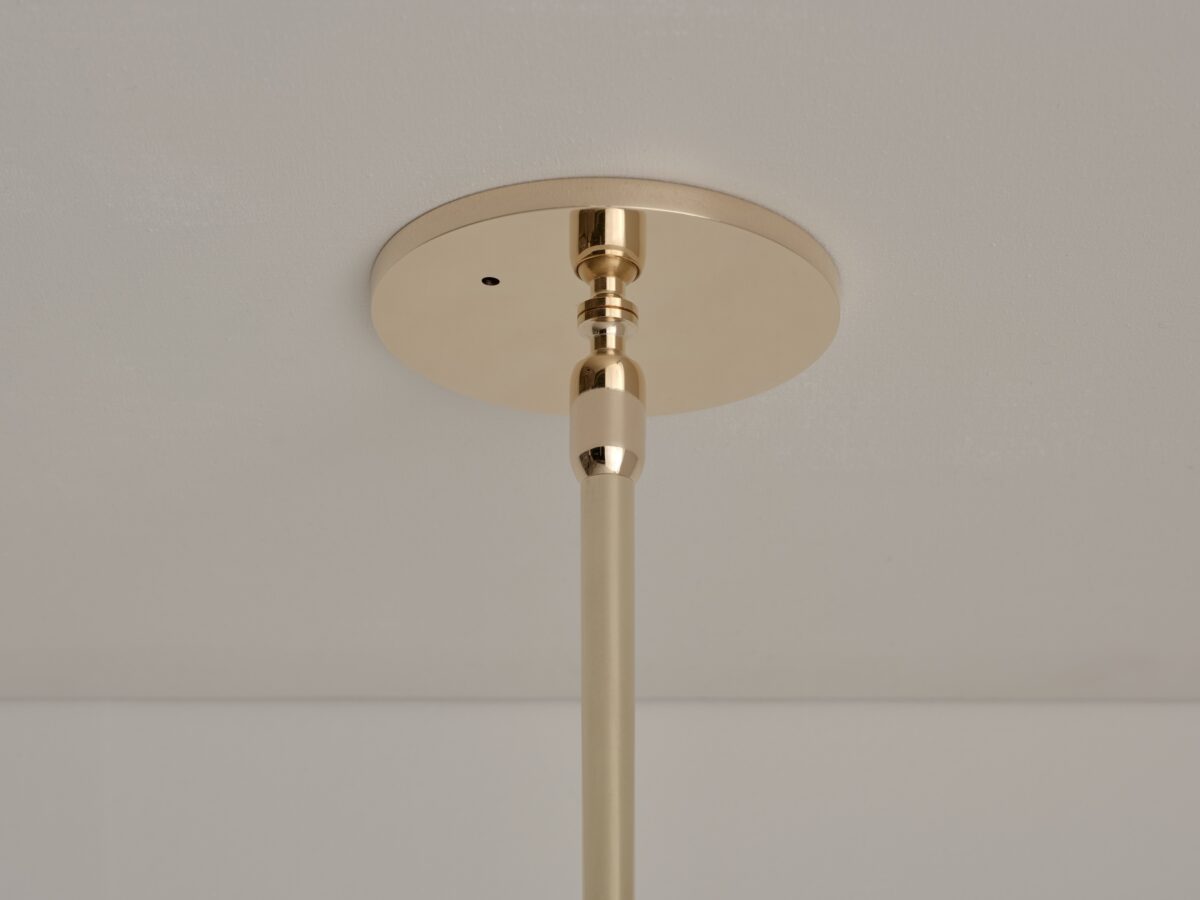 POLISHED BRASS