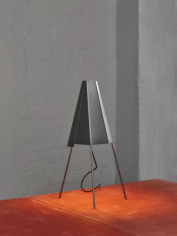 Loose Thread - Bronzed Brass