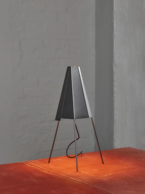 Loose Thread - Bronzed Brass