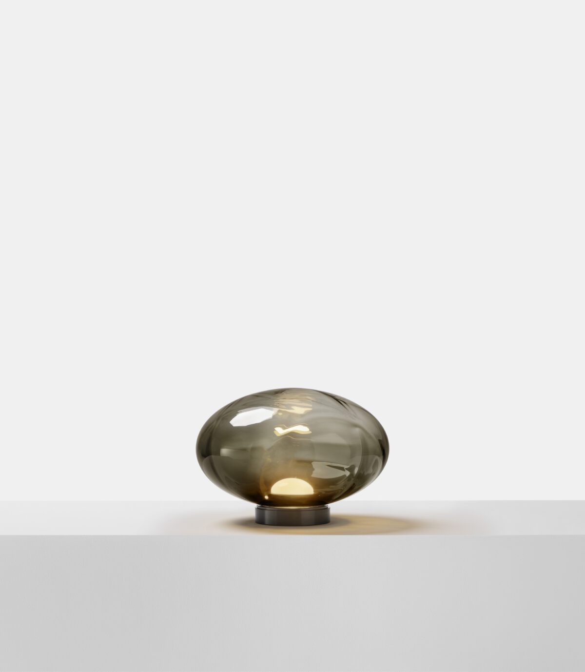 Aeris Table Lamp