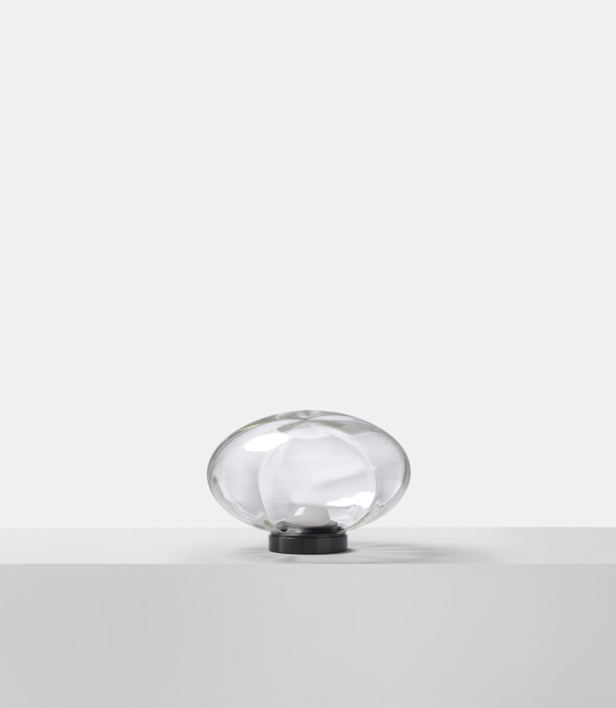 Aeris Table Lamp