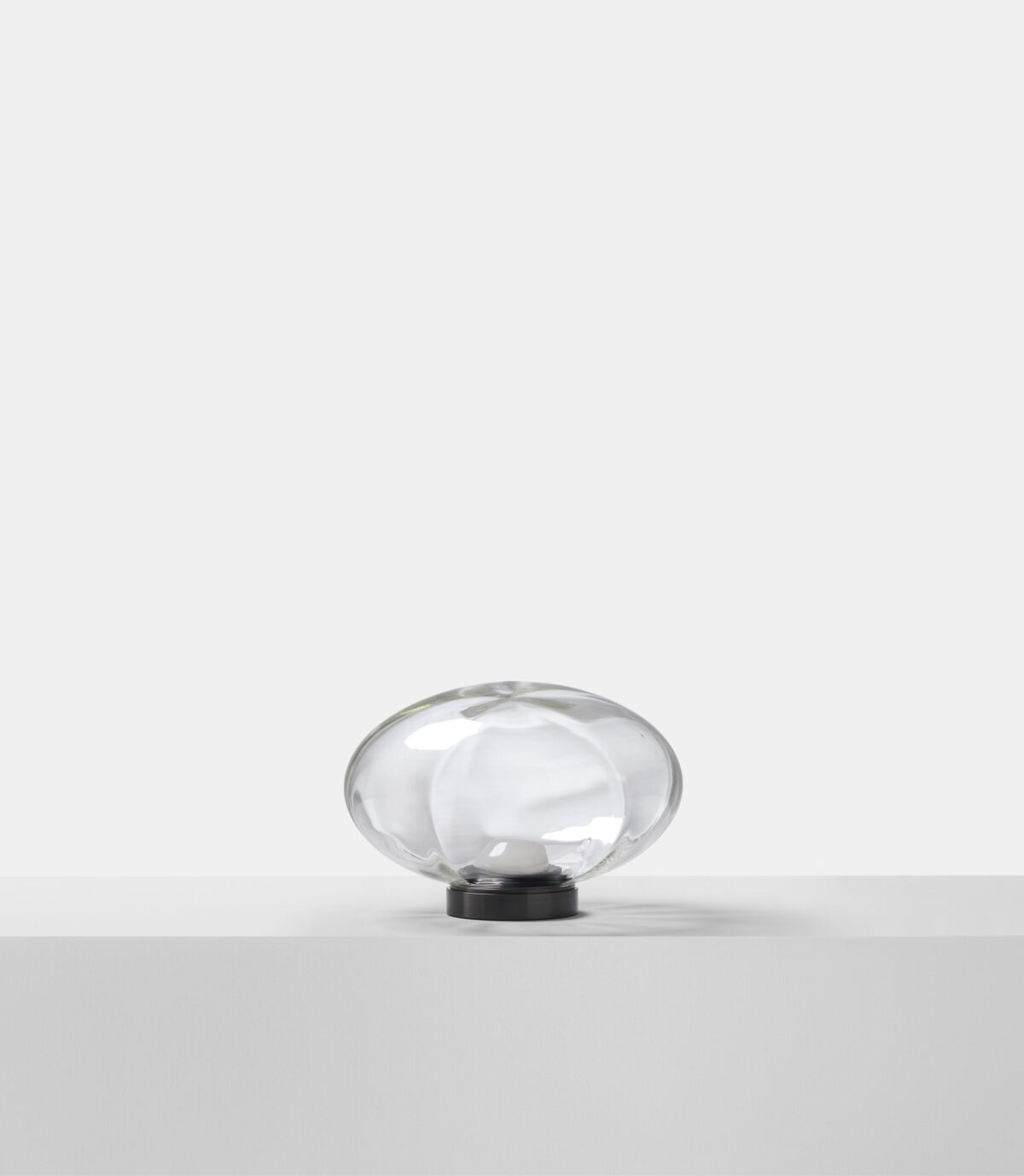 Aeris Table Lamp
