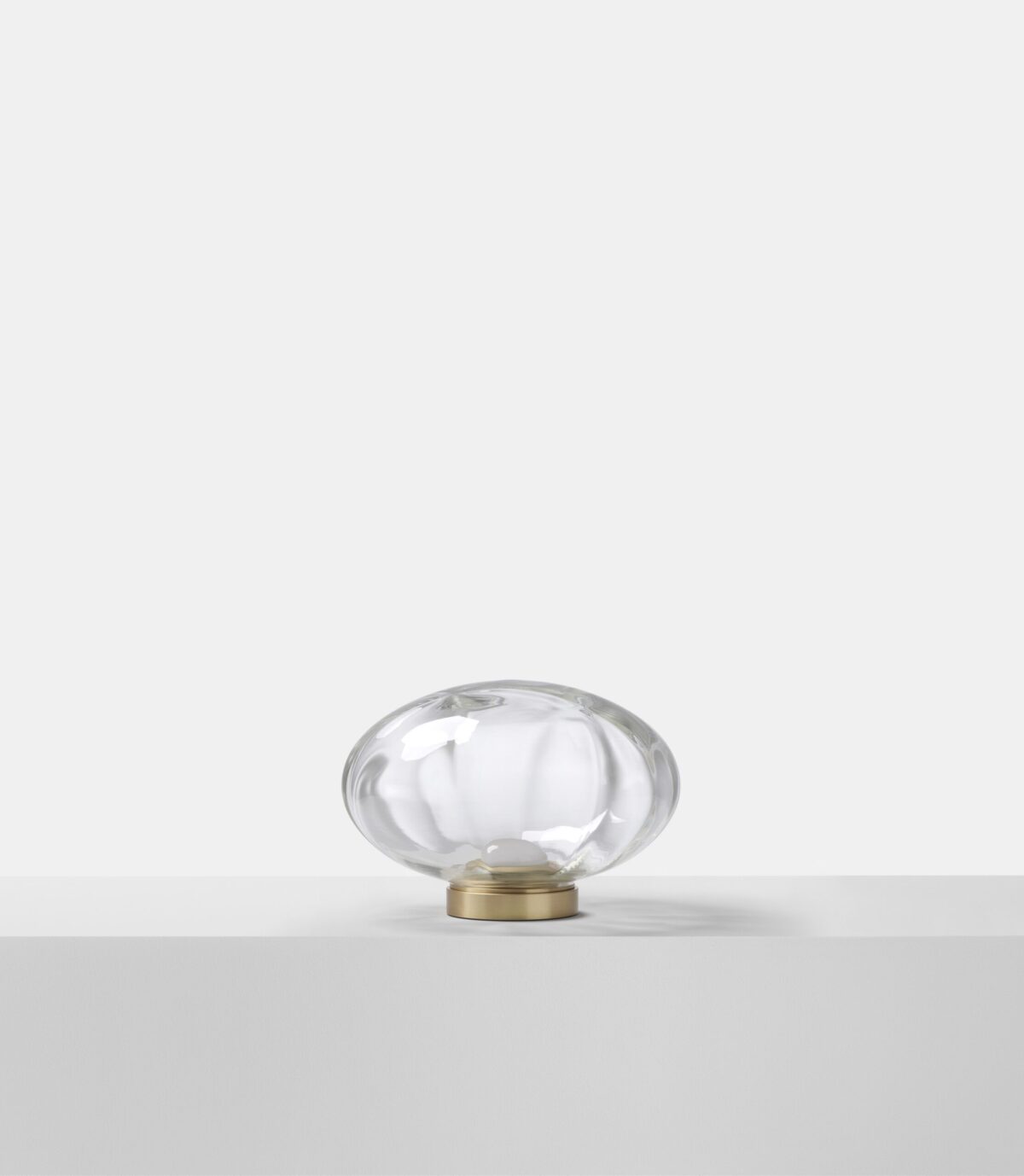 Aeris Table Lamp