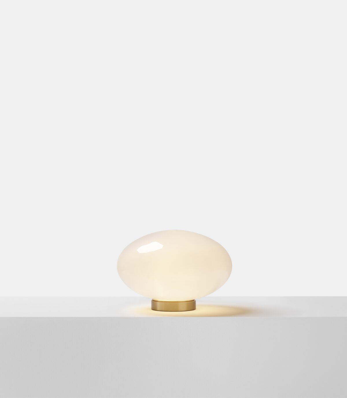Aeris Table Lamp