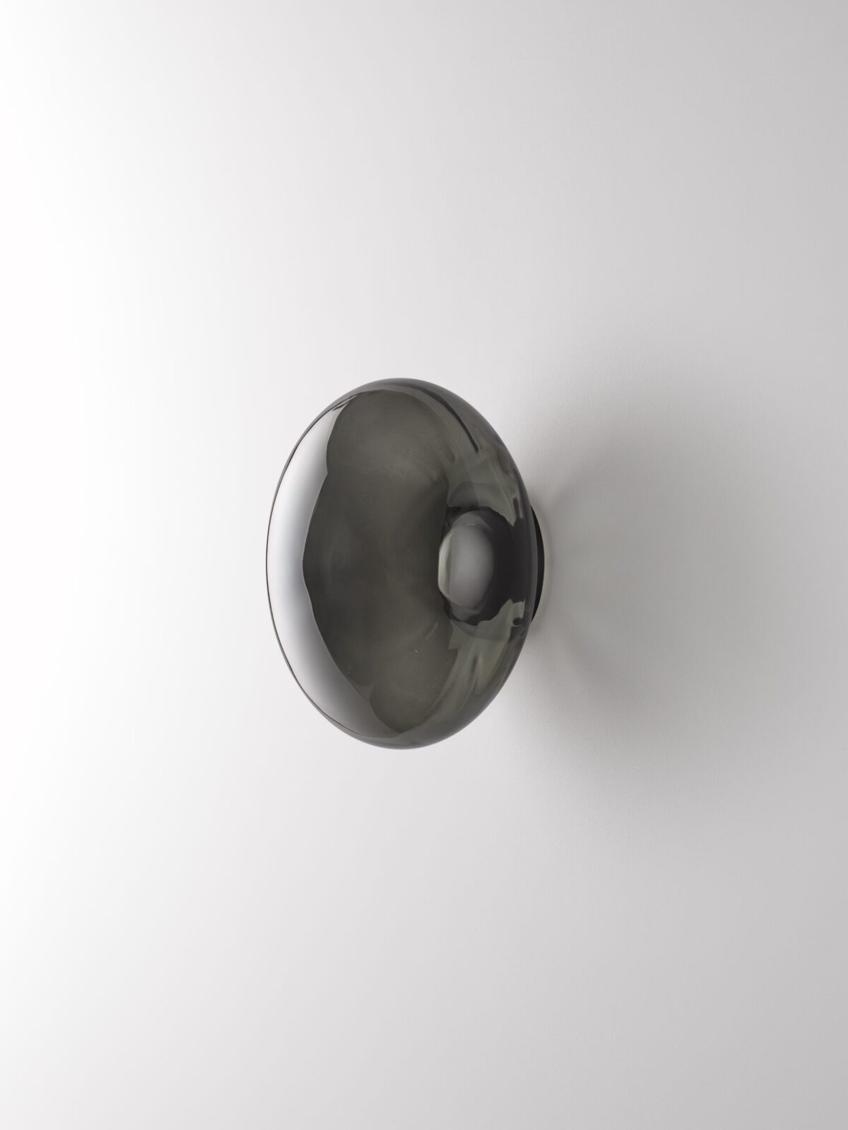 Aeris Wall Light