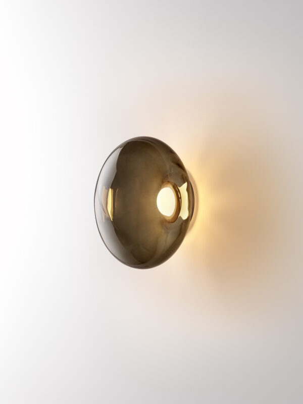 Aeris Wall Light - Bronzed Brass, Black