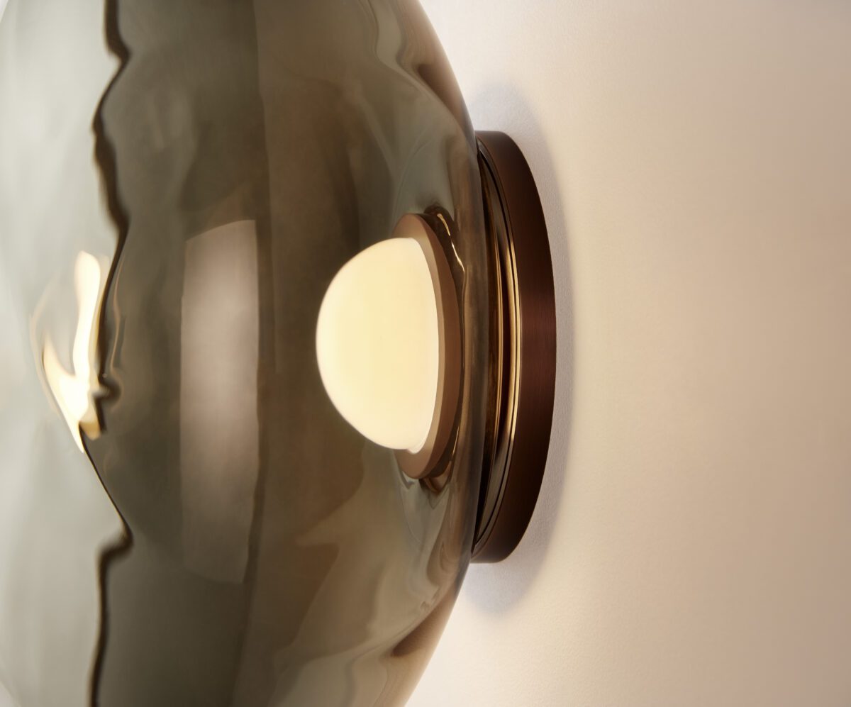 Aeris Wall Light