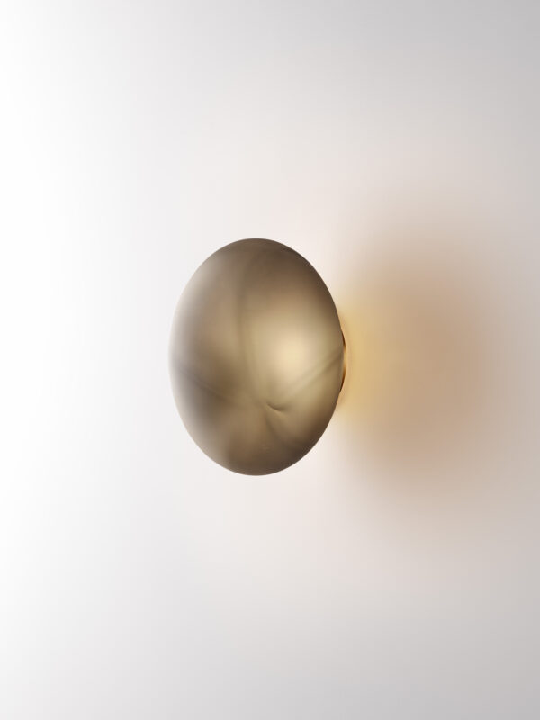 Aeris Wall Light - Brushed Brass, Frosted Black