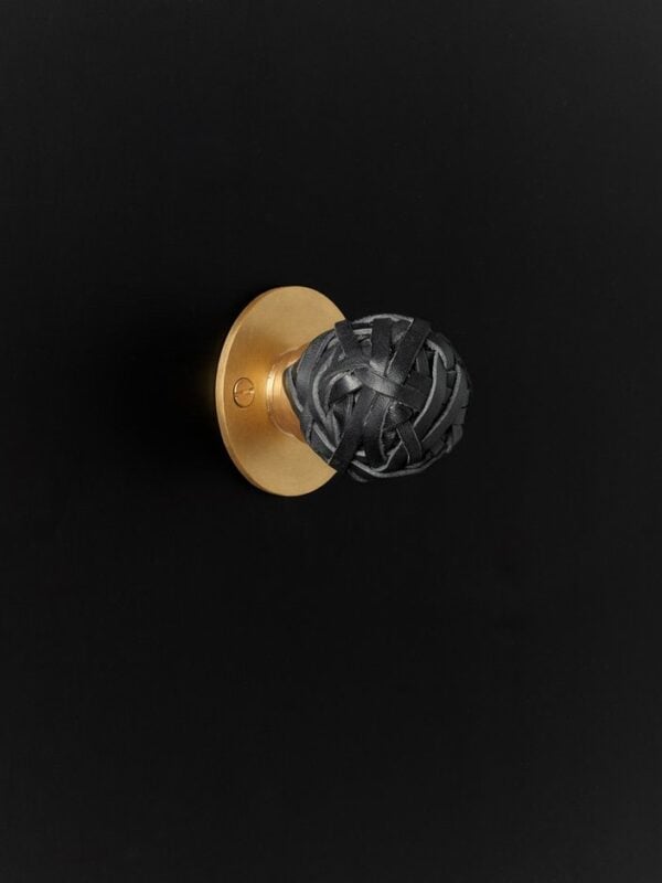 Halcyon Door Knob