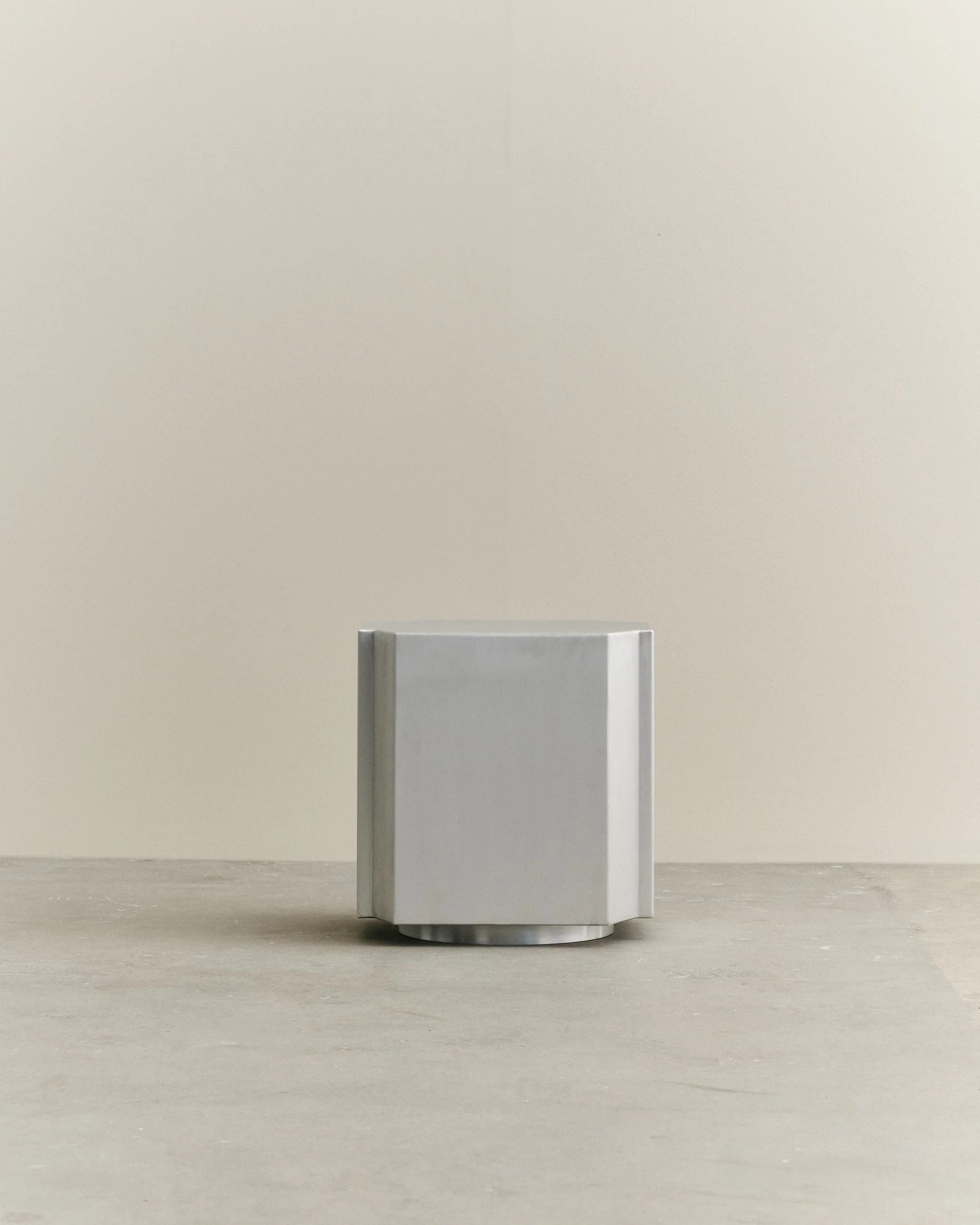 Funki Stool 01