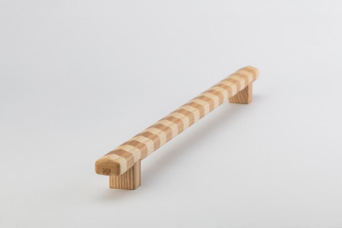 Sensible Streaker Pull Handle