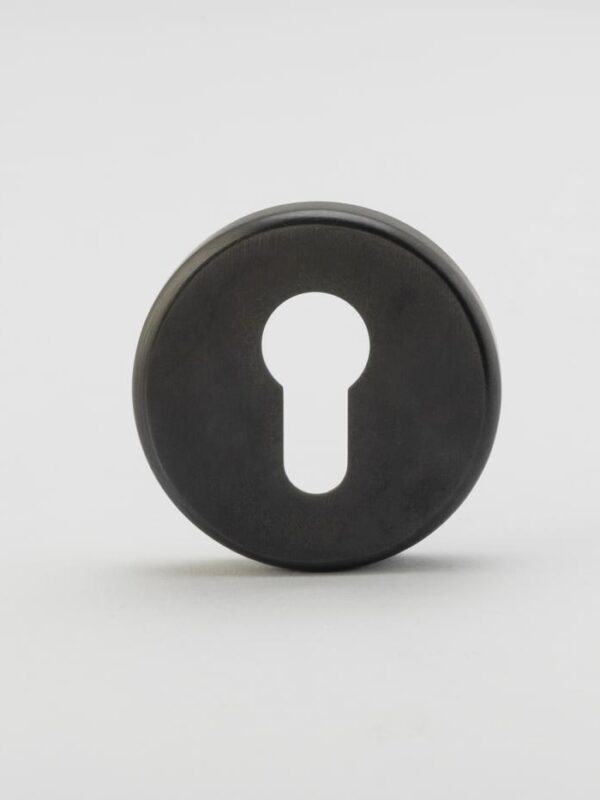 Streaker Round Escutcheon Euro - Patinated Bronze