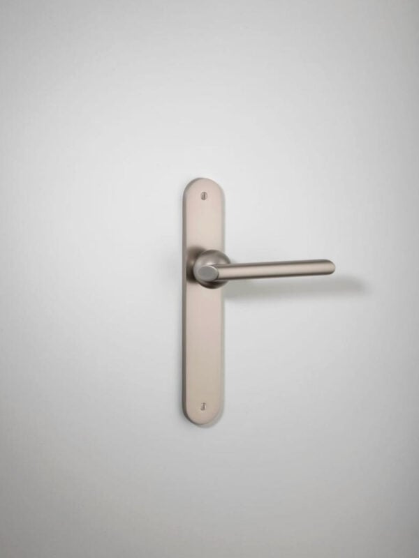 Futurismo Door Lever Oval Backplate