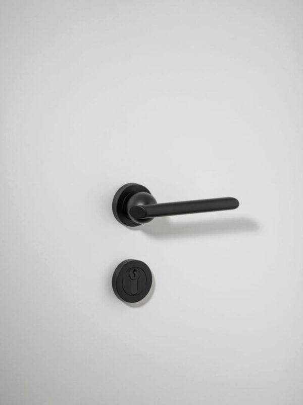 Super Collection Round Escutcheon - Euro, Nero