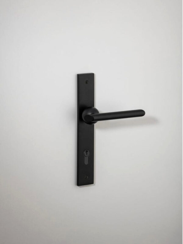 Futurismo Door Lever Rectangular Backplate