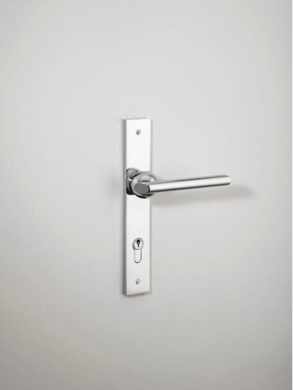 Futurismo Door Lever Rectangular Backplate
