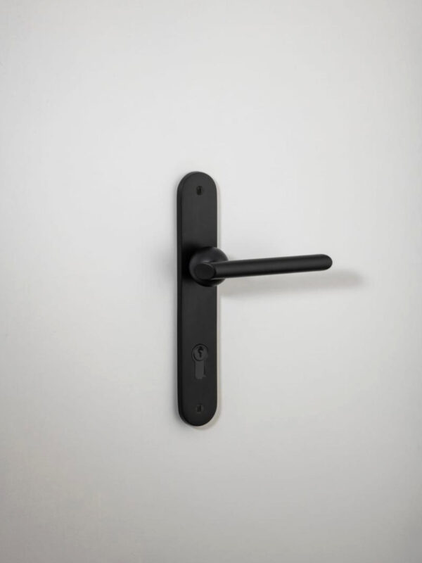 Futurismo Door Lever Oval Backplate