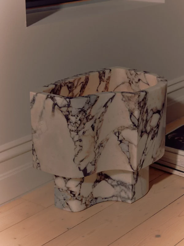 Offset Lamp - 285 x 240 x 345mm, Cappuccino