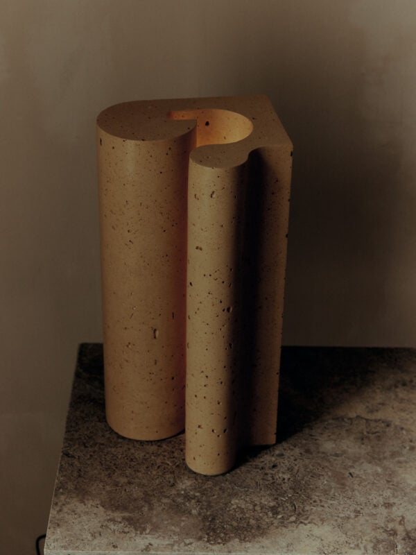 Cavetto Lamp