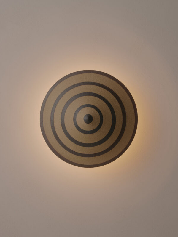 Dancer Round Wall Sconce - Large 34 Ø x 16cm, Spaced Stripe
