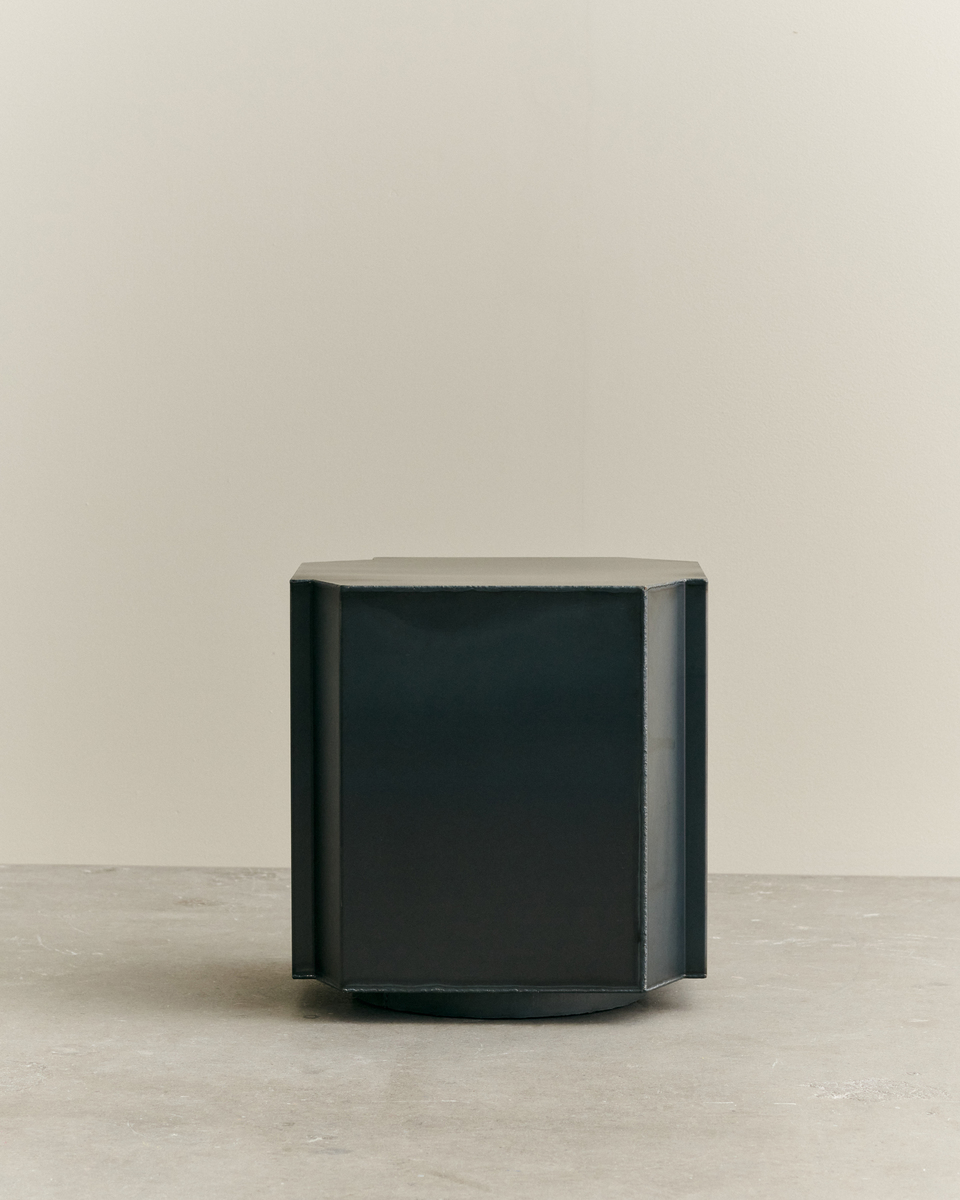 Funki Stool 01